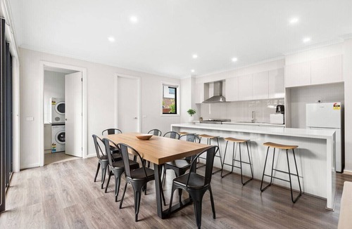 Clayton House | Domi Rentals - The Jaguar Home