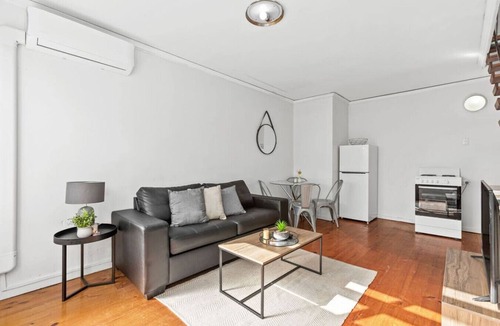 Murrumbeena Apartment | Domi Rentals - The Murra Apartments