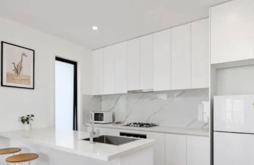 Moorabbin Villa | Domi Rentals - The Moorabbin Townhouse
