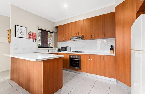 Clayton Villa | Domi Rentals - The Stockdale Home