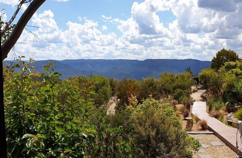 Wentworth Falls House | Donlen Cottage Wentworth Falls 180 Degree Views