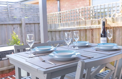 Mount Martha Apartment | Double Person Bath, 200M to Beach & Relaxing Stay