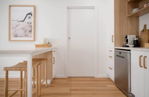Riverside House | Dovecote - Launceston Luxury