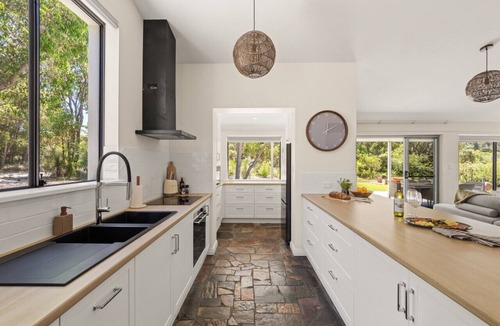 Margaret River House | Downtime | Near Town + Beach | Bush Retreat