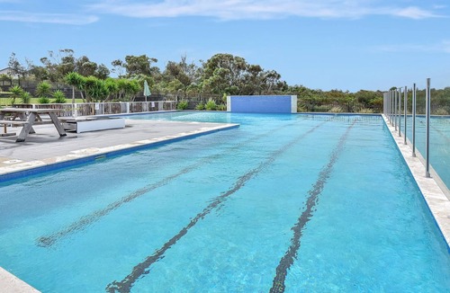 Caves Beach Villa | Driftwood Cove at Caves Beach Villas