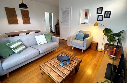 Venus Bay House | Driftwood - stylish, clean backing right onto the dunes.