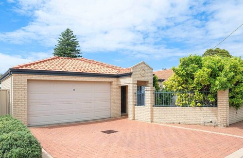 West Busselton House | Duchess Beach Retreat- Town Central