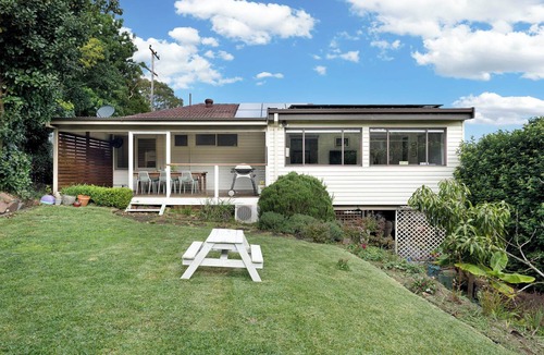 Dudley House | Dudley Family Home - Yard, Pets & Beach Walks
