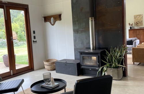 Margaret River House | “Dwell At Wilderness” fabulous industrial farmhouse/holiday home