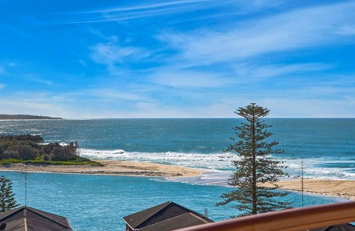 The Entrance Apartment | Eagle Wings - Stunning Views