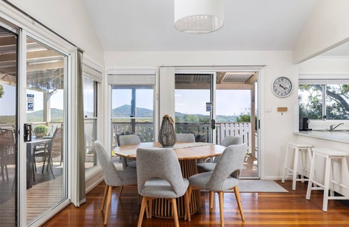 Shoal Bay House | Eagles Nest at Shoal Bay - Immerse yourself in nature