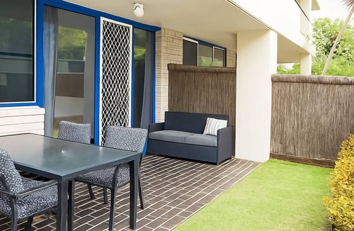 The Entrance Apartment | Easy Access Ground Floor Apartment