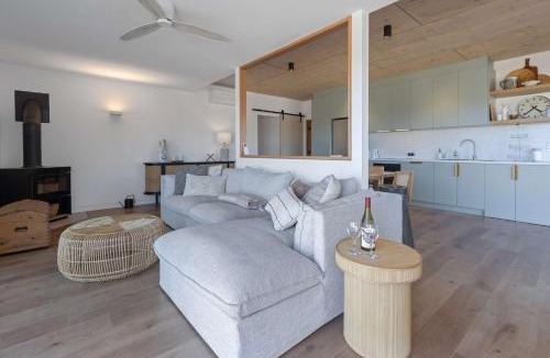 Clarendon Apartment | EcoFriendly Scandinavian Retreat Near McLaren Vale