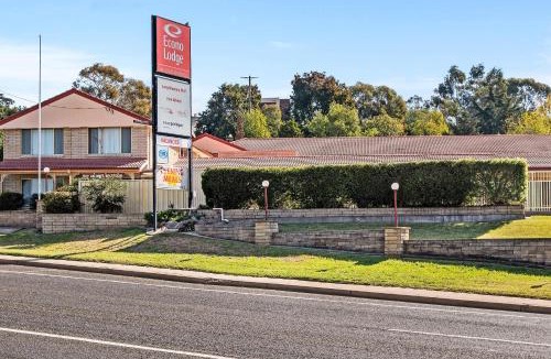 Cowra Hotel | Econo Lodge Alabaster Motel Cowra
