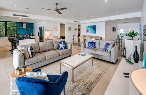 Hamilton Island Apartment | Edge Apartment 6, Beautiful Apartment on Hamilton Island