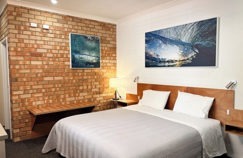 Margaret River Hotel | Edge of the Forest