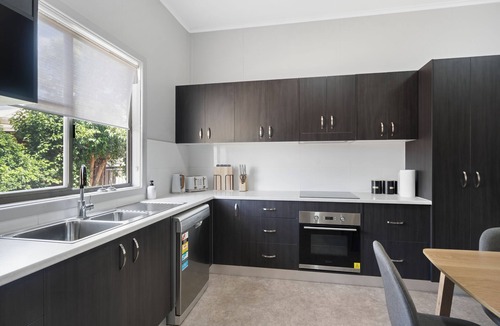 Dubbo House | Edwin cottage - close to hospital