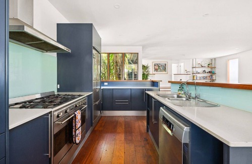 North Balgowlah Apartment | Elegant 3-Bed Home with Games Room