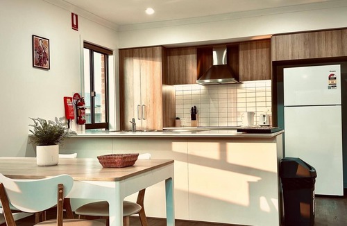 Clyde North House | Elegant 3-Bedroom House with Free secured Parking