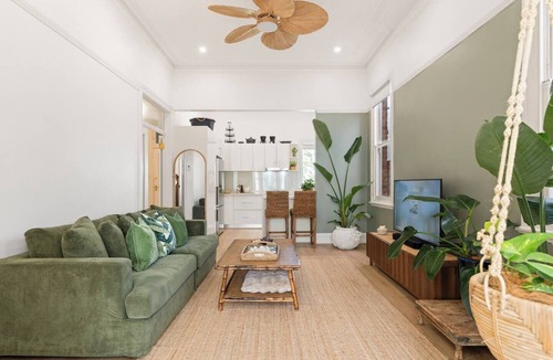 Glebe House | Elegant Victorian Oasis in Exclusive Glebe Estate