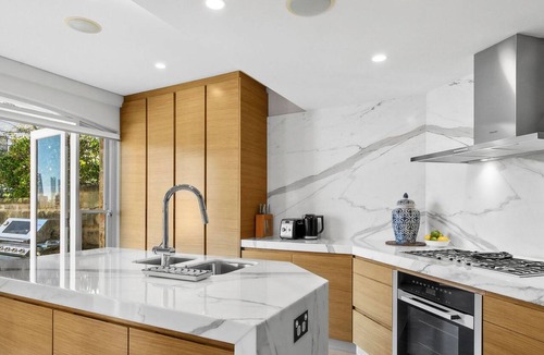Cremorne Point Apartment | Elevated Heritage Villa with Iconic Sydney Harbor Views (Opera House & Bridge Views)