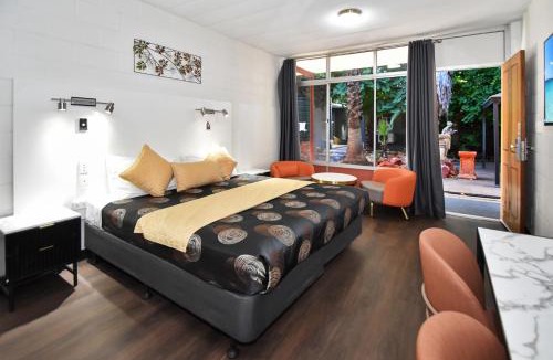 Alice Springs Hotel | Elkira Court Motel