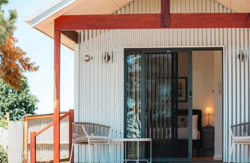 Armidale House | Elsie Cabin | Saumarez Homestead