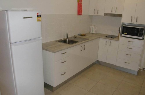 Emerald Hotel | Emerald Western Gateway Motel