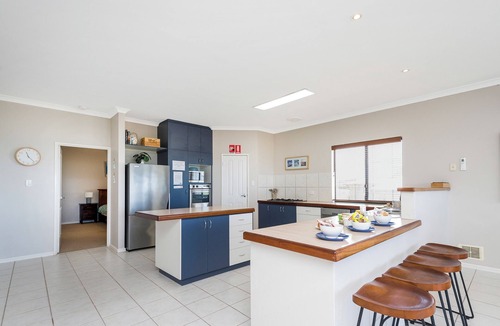 Lancelin House | Endless Summer - Ocean Views, Beachfront Location.