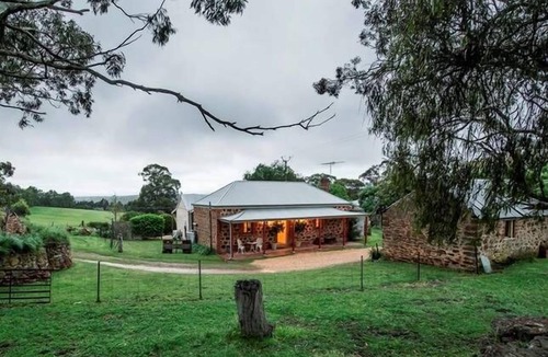 Barossa Goldfields House | Enerby Farm Cottage - located at Cockatoo Valley