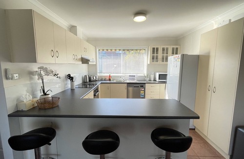 Lakes Entrance House | Entire house