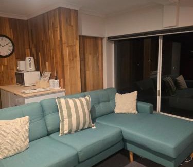 Riverside House | Ers's on Tamar B&B