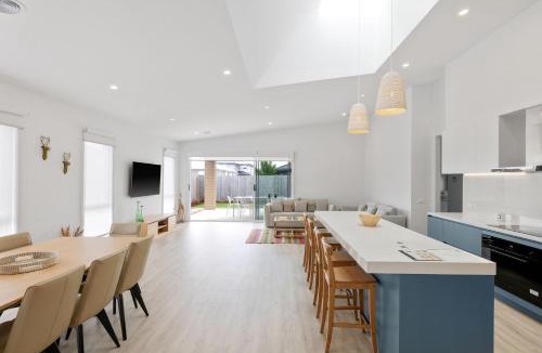 Coronet Bay House | Escape by the Bay