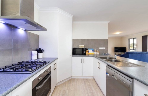 Hayborough House | Escape to your own Hayborough haven!