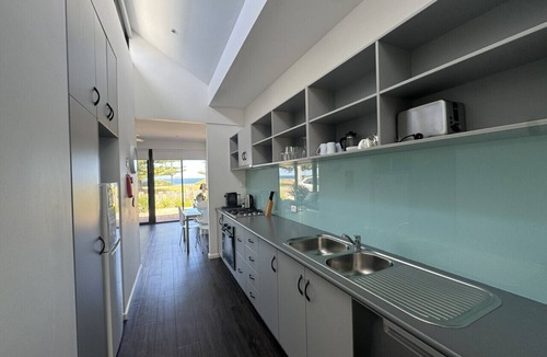Esperance Apartment | Esperance Waterfront Apartment