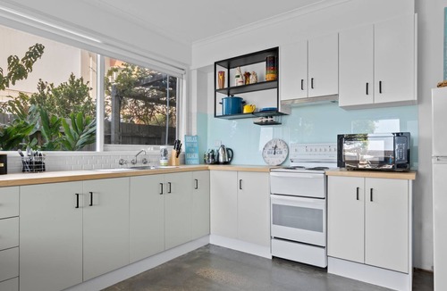 Indented Head Apartment | Esplanade Escape - Beautiful Esplanade Escape in Indented Heads