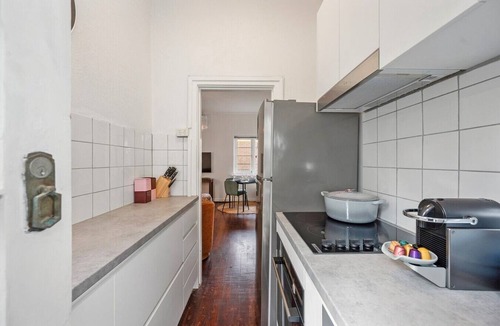 Perth Apartment | Espresso & Velvet on Bulwer