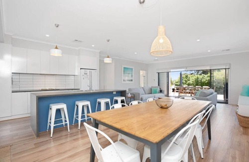 Goolwa Beach House | Europa 22 —Playful Days by the Sea