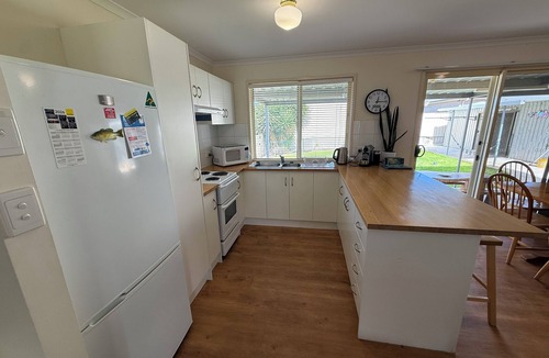 Dalrymple House | Fairway Shores-Dog friendly! Off Peak Special!
