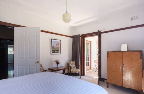 Katoomba House | Falls Road Styled Art Deco/Sleeps 6/Town Centre