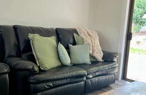 Norwood House | Family Affordable Accommodation