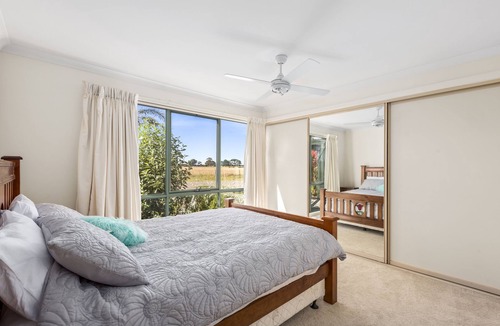 Indented Head House | Family beachside retreat-Located a short stroll (30 seconds) from the beach