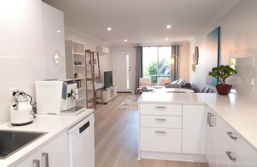 Scarborough Villa | Family Friendly Coastal Oasis