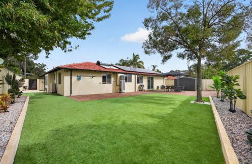 Armadale House | Family Friendly Retreat 4Bed Armadale Home