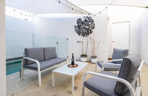 Floreat House | Family Friendly, Stylish Floreat, Pool