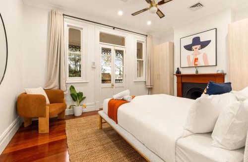 Woollahra Apartment | Family Friendly Woollahra Terrace with Parking