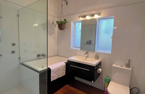 Yarraville House | Family friendly Yarraville