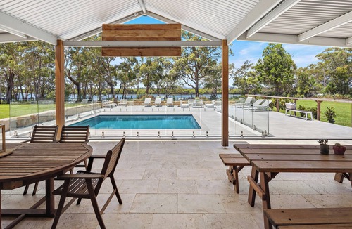 Fishermans Reach House | Family getaway with all the home comforts