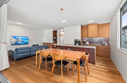 Mayfield Apartment | Family Home in Mayfield with Stylish Interior