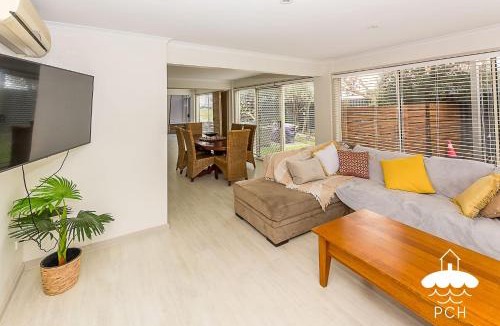 Sandy Point House | Family Tidez Stay 3 Pay 2 Winter Special